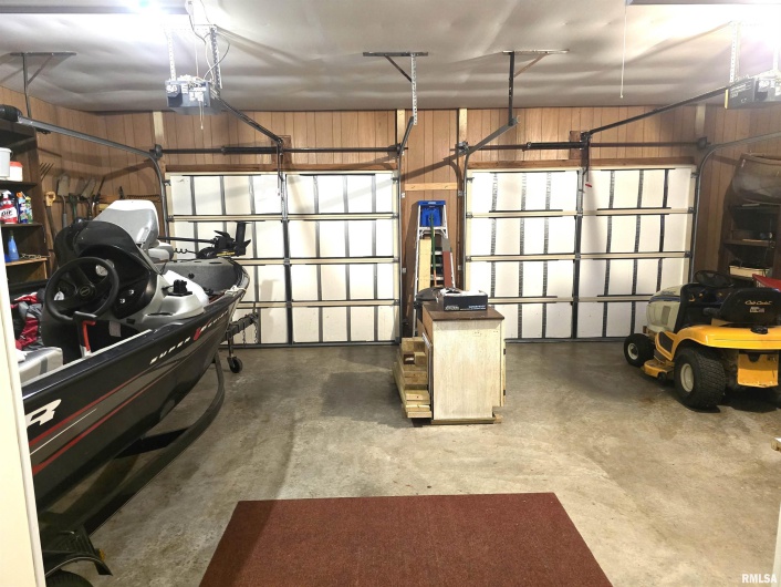 567 UNION GROVE Road, Carbondale, Illinois 62901, 3 Bedrooms Bedrooms, 0 ,3 BathroomsBathrooms,Residential,For Sale,UNION GROVE,0,RMAEB460605