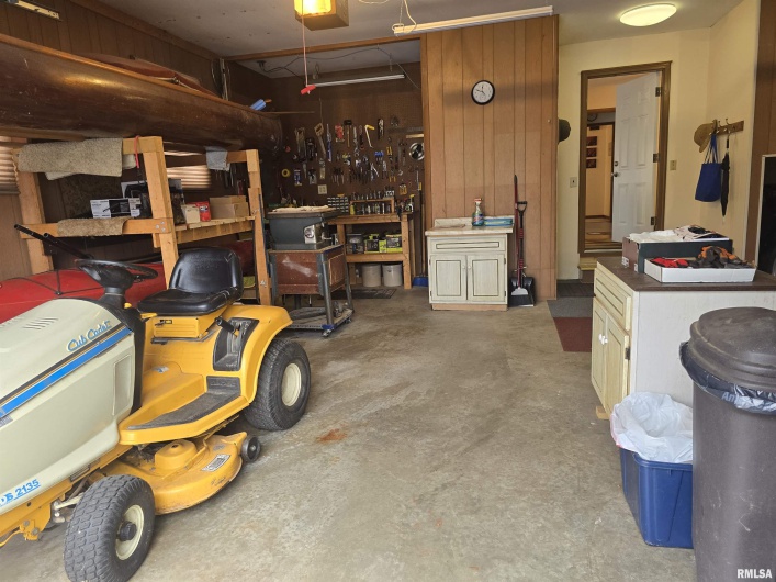 567 UNION GROVE Road, Carbondale, Illinois 62901, 3 Bedrooms Bedrooms, 0 ,3 BathroomsBathrooms,Residential,For Sale,UNION GROVE,0,RMAEB460605