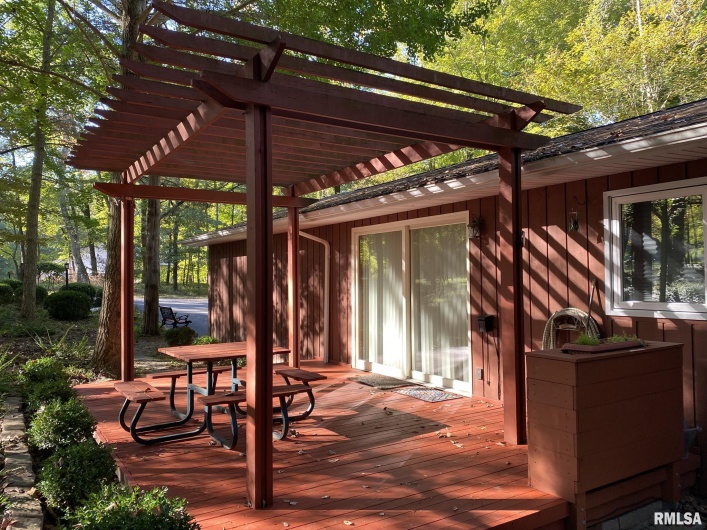 567 UNION GROVE Road, Carbondale, Illinois 62901, 3 Bedrooms Bedrooms, 0 ,3 BathroomsBathrooms,Residential,For Sale,UNION GROVE,0,RMAEB460605