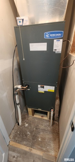 7306 Norris Drive, Marion, Illinois 62959, 3 Bedrooms Bedrooms, 0 ,2 BathroomsBathrooms,Residential,For Sale,Norris,0,RMAEB460609