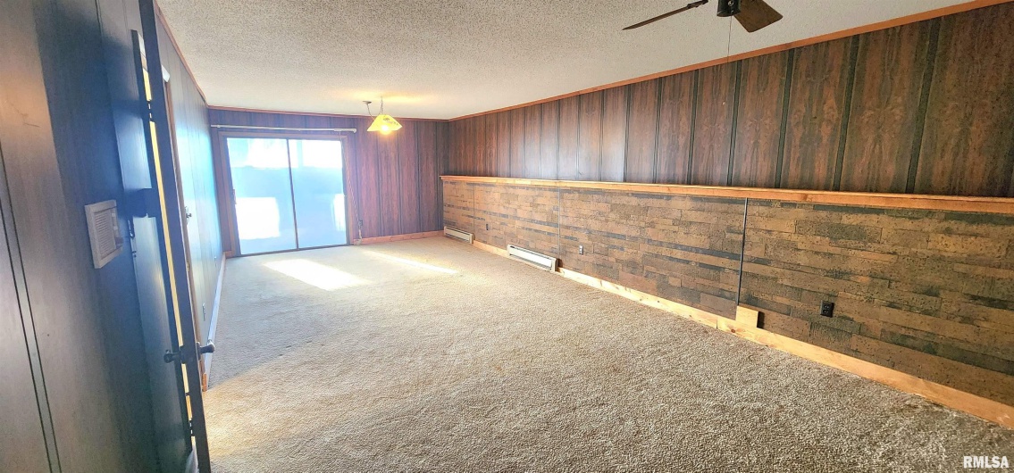 7306 Norris Drive, Marion, Illinois 62959, 3 Bedrooms Bedrooms, 0 ,2 BathroomsBathrooms,Residential,For Sale,Norris,0,RMAEB460609