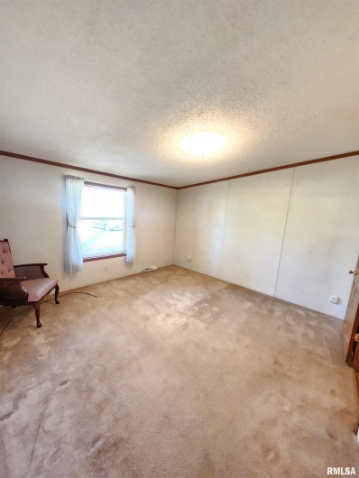 37 JANET Street, Murphysboro, Illinois 62966, 3 Bedrooms Bedrooms, 0 ,2 BathroomsBathrooms,Residential,For Sale,JANET,0,RMAEB460611