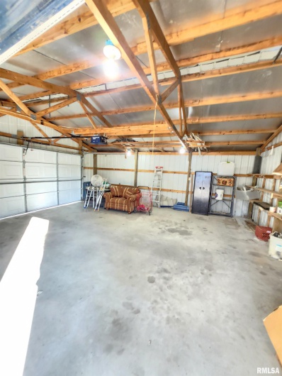 37 JANET Street, Murphysboro, Illinois 62966, 3 Bedrooms Bedrooms, 0 ,2 BathroomsBathrooms,Residential,For Sale,JANET,0,RMAEB460611