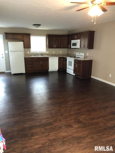 1105 MONROE Street, Marion, Illinois 62959, 0 , 0 ,0,Residential Income,For Sale,MONROE,0,RMAEB460615