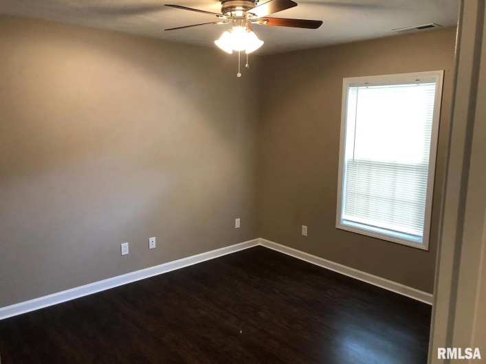 1105 MONROE Street, Marion, Illinois 62959, 0 , 0 ,0,Residential Income,For Sale,MONROE,0,RMAEB460615