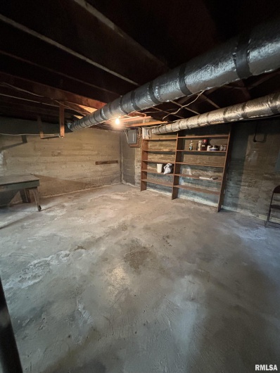 1806 MARKET Street, Metropolis, Illinois 62960, 3 Bedrooms Bedrooms, 0 ,1 BathroomBathrooms,Residential,For Sale,MARKET,0,RMAEB460616