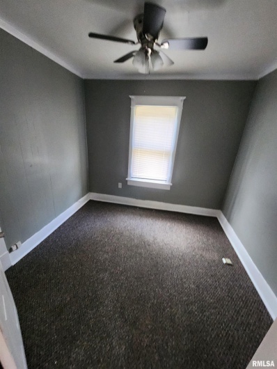 613 CHERRY Street, Carbondale, Illinois 62901, 4 Bedrooms Bedrooms, 0 ,1 BathroomBathrooms,Residential,For Sale,CHERRY,0,RMAEB459582