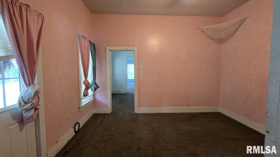 650 Old Route 146 Loop, Vienna, Illinois 62995, 3 Bedrooms Bedrooms, 0 ,1 BathroomBathrooms,Residential,For Sale,Old Route 146,0,RMAEB459706