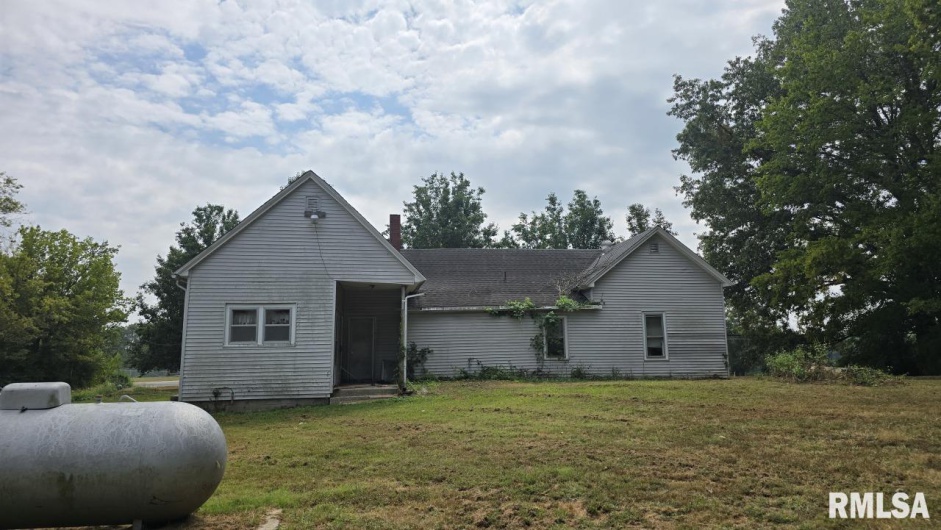 650 Old Route 146 Loop, Vienna, Illinois 62995, 3 Bedrooms Bedrooms, 0 ,1 BathroomBathrooms,Residential,For Sale,Old Route 146,0,RMAEB459706