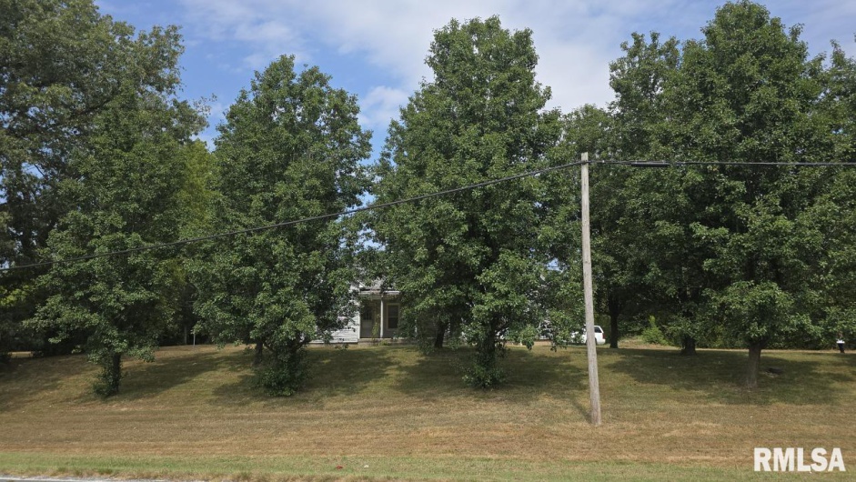 650 Old Route 146 Loop, Vienna, Illinois 62995, 3 Bedrooms Bedrooms, 0 ,1 BathroomBathrooms,Residential,For Sale,Old Route 146,0,RMAEB459706