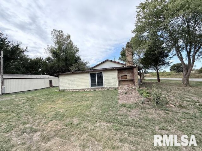 9560 Lessley Road, Sparta, Illinois 62286, 3 Bedrooms Bedrooms, 0 ,2 BathroomsBathrooms,Residential,For Sale,Lessley,0,RMAEB459230