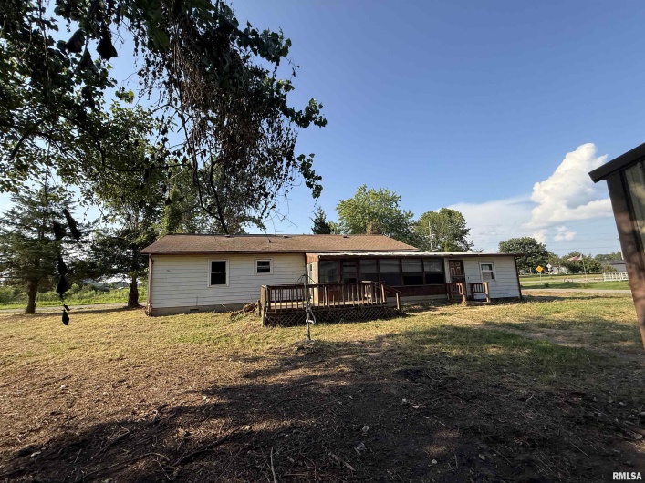 9560 Lessley Road, Sparta, Illinois 62286, 3 Bedrooms Bedrooms, 0 ,2 BathroomsBathrooms,Residential,For Sale,Lessley,0,RMAEB459230