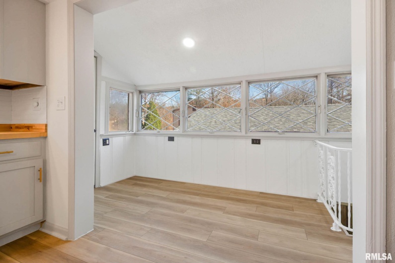 1510 DIVISION Street, Carterville, Illinois 62918, 2 Bedrooms Bedrooms, 0 ,2 BathroomsBathrooms,Residential,For Sale,DIVISION,0,RMAQC4269709