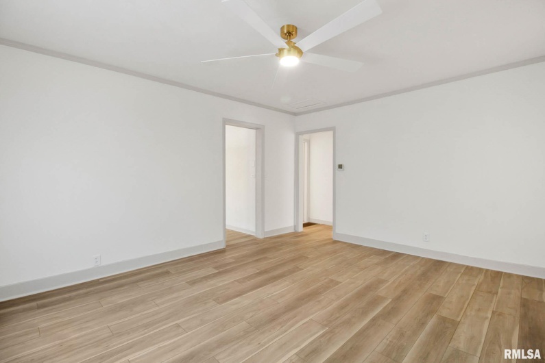 1510 DIVISION Street, Carterville, Illinois 62918, 2 Bedrooms Bedrooms, 0 ,2 BathroomsBathrooms,Residential,For Sale,DIVISION,0,RMAQC4269709