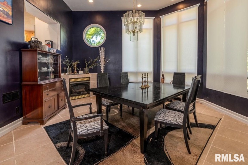 412 WAGON WHEEL Road, Carbondale, Illinois 62901, 6 Bedrooms Bedrooms, 0 ,4 BathroomsBathrooms,Residential,For Sale,WAGON WHEEL,0,RMAEB460625