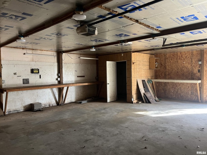 611 SUNSET Drive, Marion, Illinois 62959, 0 , 0 ,0,Land,For Sale,SUNSET,0,RMAEB460626