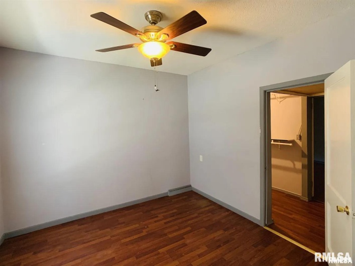 716 POPLAR Street, Harrisburg, Illinois 62946, 2 Bedrooms Bedrooms, 0 ,1 BathroomBathrooms,Residential,For Sale,POPLAR,0,RMAQC4269745