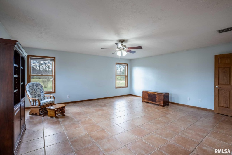 450 Clark School Road, DeSoto, Illinois 62924, 1 Bedroom Bedrooms, 0 ,2 BathroomsBathrooms,Residential,For Sale,Clark School,0,RMAQC4269747