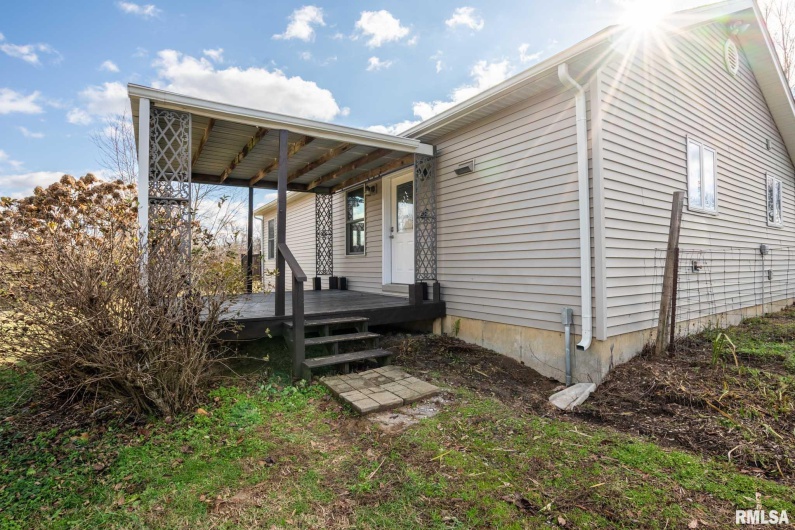 450 Clark School Road, DeSoto, Illinois 62924, 1 Bedroom Bedrooms, 0 ,2 BathroomsBathrooms,Residential,For Sale,Clark School,0,RMAQC4269747