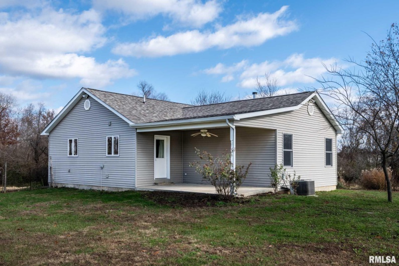 450 Clark School Road, DeSoto, Illinois 62924, 1 Bedroom Bedrooms, 0 ,2 BathroomsBathrooms,Residential,For Sale,Clark School,0,RMAQC4269747