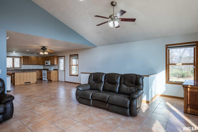 450 Clark School Road, DeSoto, Illinois 62924, 1 Bedroom Bedrooms, 0 ,2 BathroomsBathrooms,Residential,For Sale,Clark School,0,RMAQC4269747