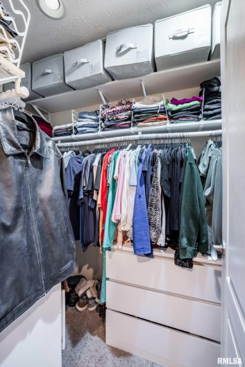 411 PRINCE Lane, Herrin, Illinois 62948, 4 Bedrooms Bedrooms, 0 ,2 BathroomsBathrooms,Residential,For Sale,PRINCE,0,RMAQC4269749