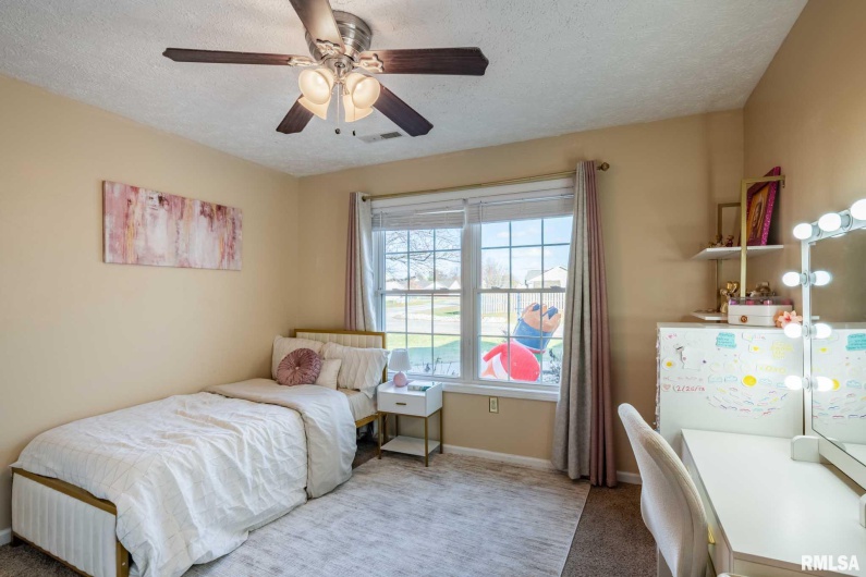 411 PRINCE Lane, Herrin, Illinois 62948, 4 Bedrooms Bedrooms, 0 ,2 BathroomsBathrooms,Residential,For Sale,PRINCE,0,RMAQC4269749