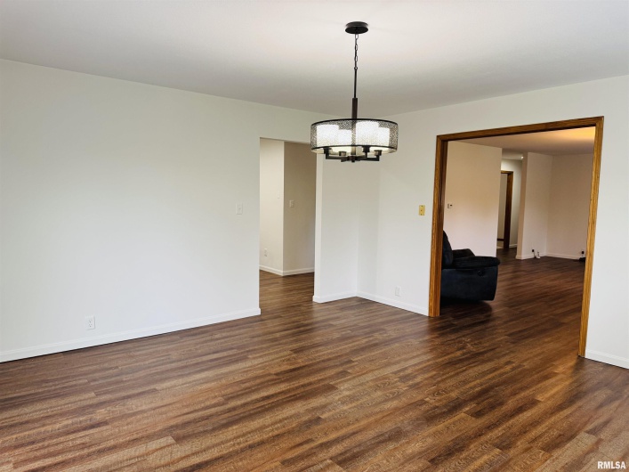 111 Stork Street, Anna, Illinois 62906-0000, 3 Bedrooms Bedrooms, 0 ,2 BathroomsBathrooms,Residential,For Sale,Stork,0,RMAEB457785