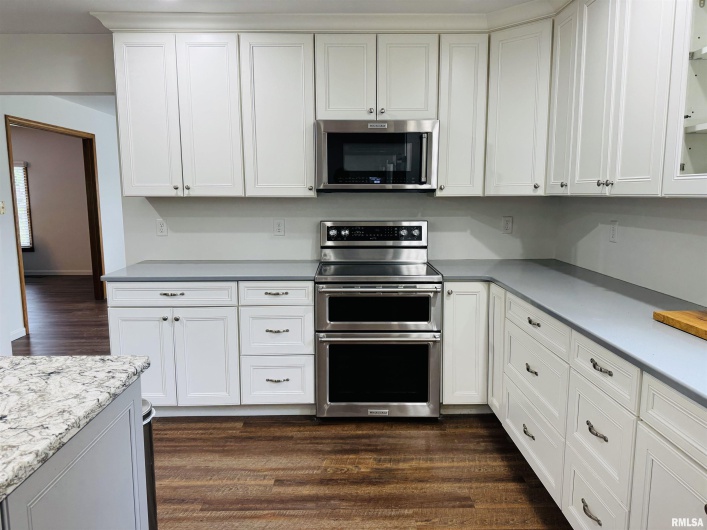 111 Stork Street, Anna, Illinois 62906-0000, 3 Bedrooms Bedrooms, 0 ,2 BathroomsBathrooms,Residential,For Sale,Stork,0,RMAEB457785