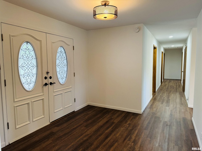 111 Stork Street, Anna, Illinois 62906-0000, 3 Bedrooms Bedrooms, 0 ,2 BathroomsBathrooms,Residential,For Sale,Stork,0,RMAEB457785