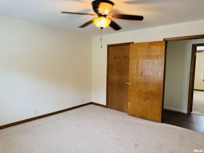 111 Stork Street, Anna, Illinois 62906-0000, 3 Bedrooms Bedrooms, 0 ,2 BathroomsBathrooms,Residential,For Sale,Stork,0,RMAEB457785