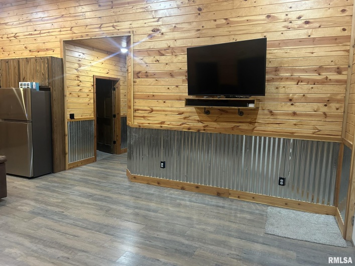 40 Presley Loop, Golconda, Illinois 62938, 3 Bedrooms Bedrooms, 0 ,2 BathroomsBathrooms,Residential,For Sale,Presley,0,RMAEB460638