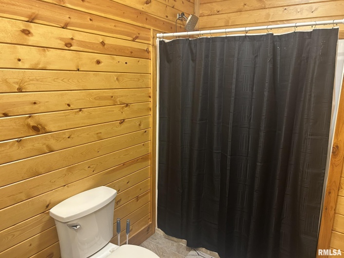 40 Presley Loop, Golconda, Illinois 62938, 3 Bedrooms Bedrooms, 0 ,2 BathroomsBathrooms,Residential,For Sale,Presley,0,RMAEB460638