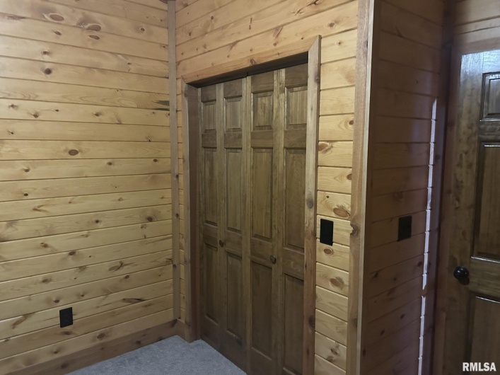 40 Presley Loop, Golconda, Illinois 62938, 3 Bedrooms Bedrooms, 0 ,2 BathroomsBathrooms,Residential,For Sale,Presley,0,RMAEB460638