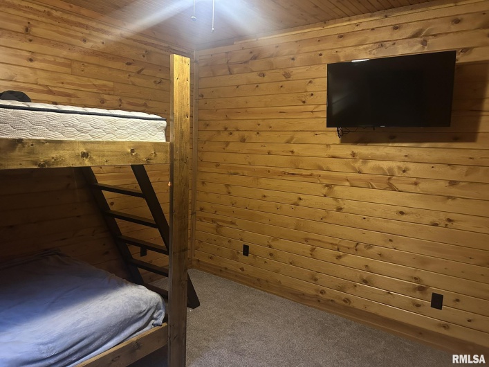 40 Presley Loop, Golconda, Illinois 62938, 3 Bedrooms Bedrooms, 0 ,2 BathroomsBathrooms,Residential,For Sale,Presley,0,RMAEB460638