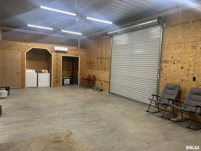 40 Presley Loop, Golconda, Illinois 62938, 3 Bedrooms Bedrooms, 0 ,2 BathroomsBathrooms,Residential,For Sale,Presley,0,RMAEB460638