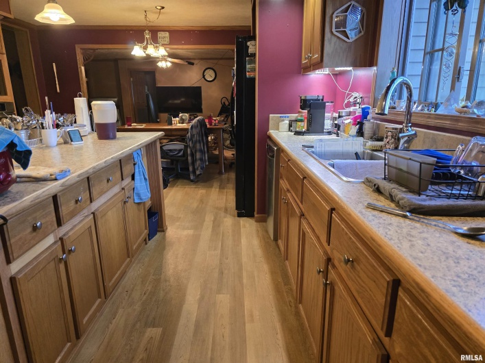 13960 Meridian Road, Carterville, Illinois 62918, 4 Bedrooms Bedrooms, 0 ,3 BathroomsBathrooms,Residential,For Sale,Meridian,0,RMAEB460643