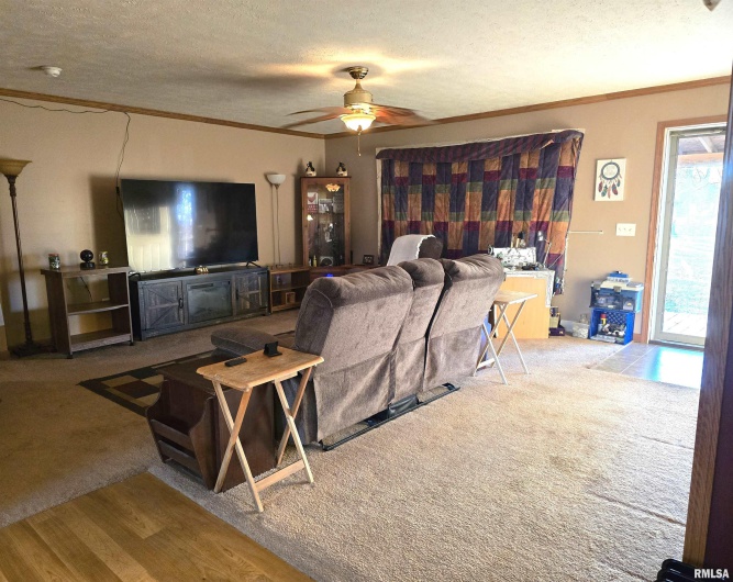 13960 Meridian Road, Carterville, Illinois 62918, 4 Bedrooms Bedrooms, 0 ,3 BathroomsBathrooms,Residential,For Sale,Meridian,0,RMAEB460643