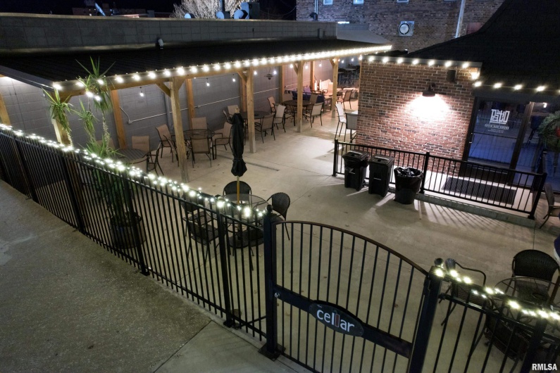 101 MONROE Street, Carbondale, Illinois 62901, 0 , 0 ,0,Commercial Sale,For Sale,MONROE,0,RMAEB460589