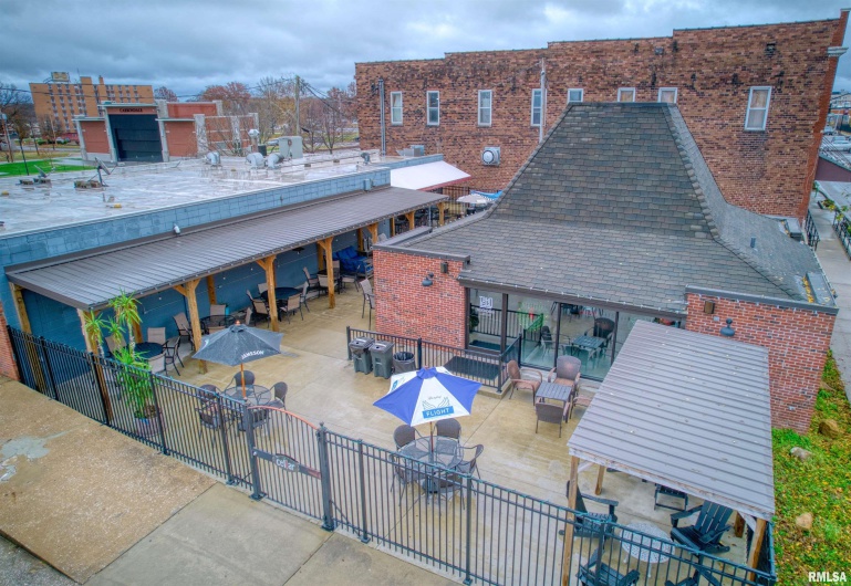 101 MONROE Street, Carbondale, Illinois 62901, 0 , 0 ,0,Commercial Sale,For Sale,MONROE,0,RMAEB460589