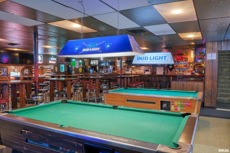 101 MONROE Street, Carbondale, Illinois 62901, 0 , 0 ,0,Commercial Sale,For Sale,MONROE,0,RMAEB460589