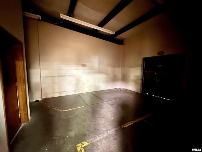 3907 Ernestine Drive, Marion, Illinois 62959, 0 , 0 ,0,Commercial Sale,For Sale,Ernestine,0,RMAEB460649