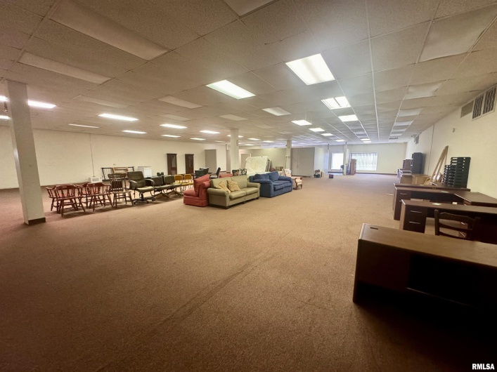 3907 Ernestine Drive, Marion, Illinois 62959, 0 , 0 ,0,Commercial Sale,For Sale,Ernestine,0,RMAEB460649