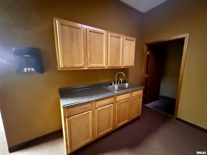 3907 Ernestine Drive, Marion, Illinois 62959, 0 , 0 ,0,Commercial Sale,For Sale,Ernestine,0,RMAEB460649