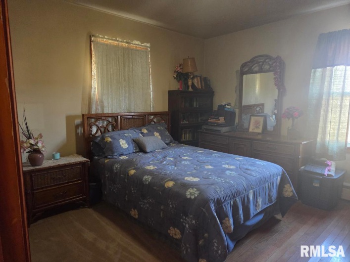 114 SPENCER Street, Mounds, Illinois 62964, 2 Bedrooms Bedrooms, 0 ,1 BathroomBathrooms,Residential,For Sale,SPENCER,0,RMAEB460654