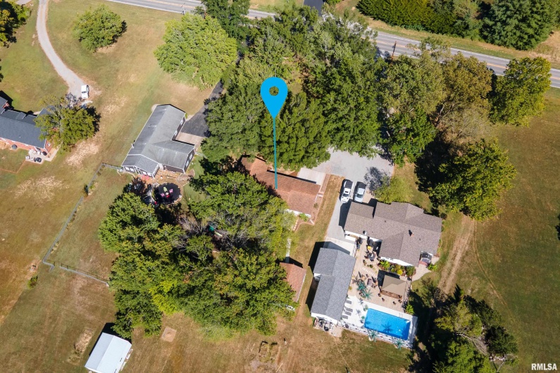 4799 Route 37 Route, Marion, Illinois 62959, 3 Bedrooms Bedrooms, 0 ,2 BathroomsBathrooms,Residential,For Sale,Route 37,0,RMAEB459721