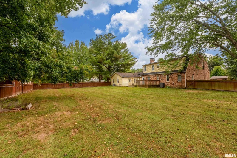 3000 KENT Street, Carbondale, Illinois 62901, 5 Bedrooms Bedrooms, 0 ,3 BathroomsBathrooms,Residential,For Sale,KENT,0,RMAEB459866