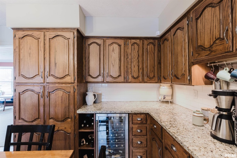 1502 NAGEL Drive, Marion, Illinois 62959, 4 Bedrooms Bedrooms, 0 ,3 BathroomsBathrooms,Residential,For Sale,NAGEL,0,RMAQC4269704