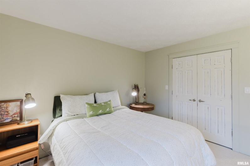 1502 NAGEL Drive, Marion, Illinois 62959, 4 Bedrooms Bedrooms, 0 ,3 BathroomsBathrooms,Residential,For Sale,NAGEL,0,RMAQC4269704