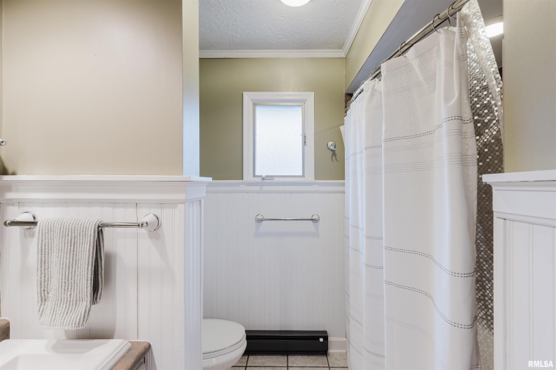 1502 NAGEL Drive, Marion, Illinois 62959, 4 Bedrooms Bedrooms, 0 ,3 BathroomsBathrooms,Residential,For Sale,NAGEL,0,RMAQC4269704